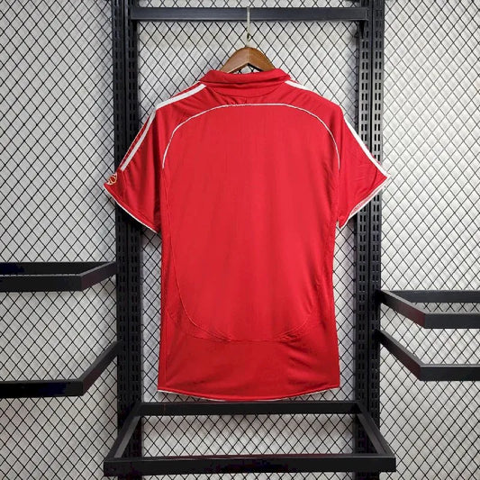Retro Liverpool 2006/07 Home Jersey