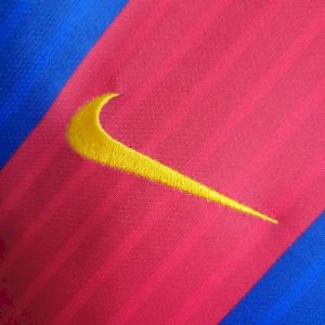 Retro Barcelona 2016/17 Home Jersey