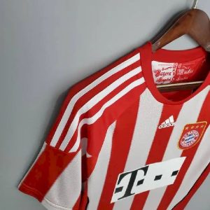 Retro Bayern Munich 2010/11 Home Jersey