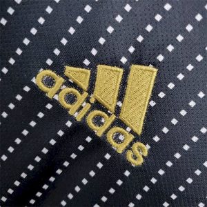 Retro Bayern Munich 2021/22 Away Jersey