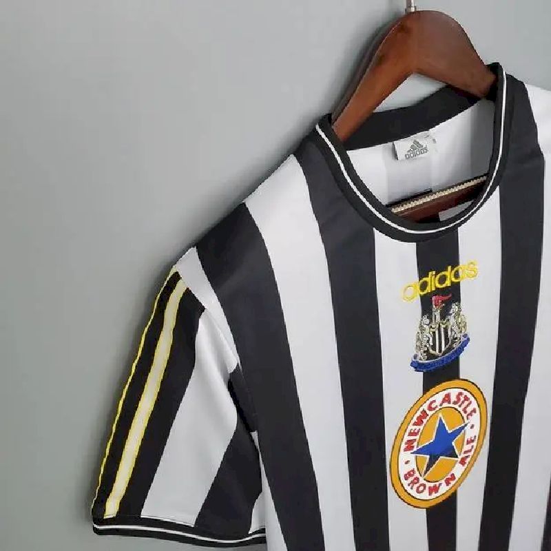Retro Newcastle United 1997/99 Home Jersey