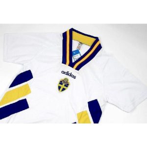 Retro Suecia 1994/96 Away Jersey