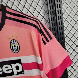 Retro Juventus 2015/16 Away Jersey